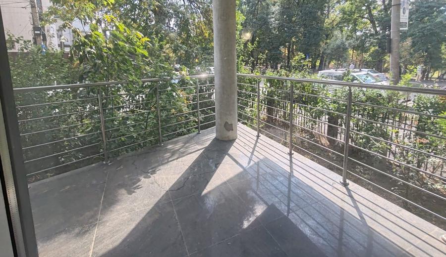 Apartament 4 camere Parc Herastrau