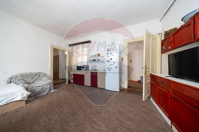 APARTAMENT 3 camere, Etaj 1, Str. Lunga nr 22, Brasov - 17