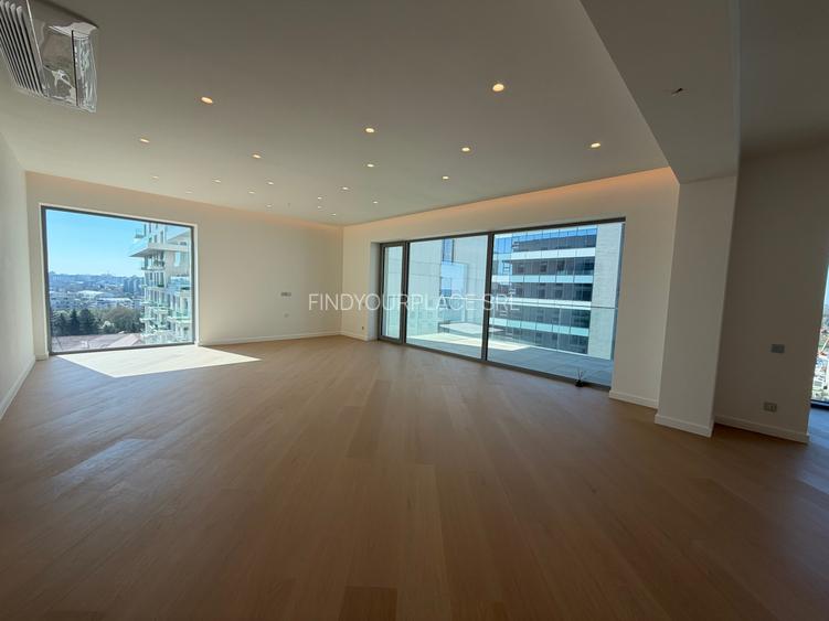 Apartament în Aviatiei Towers,singur pe etaj,parcare valabilă - 30