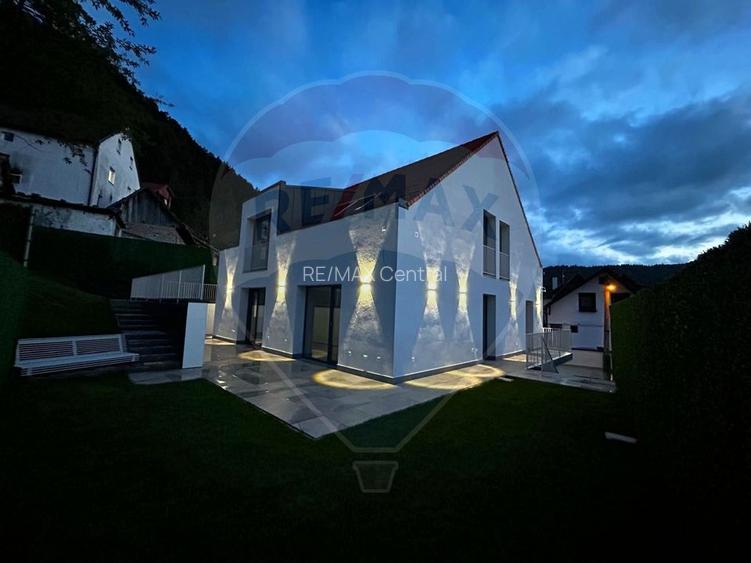 Armonie între tradiție și modernitate – Vilă contemporană în Brasov - 34