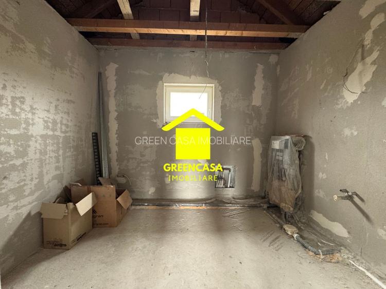 Casa Indivifuala , SU 220 mp , teren liber 380 mp  GARAJ - 8