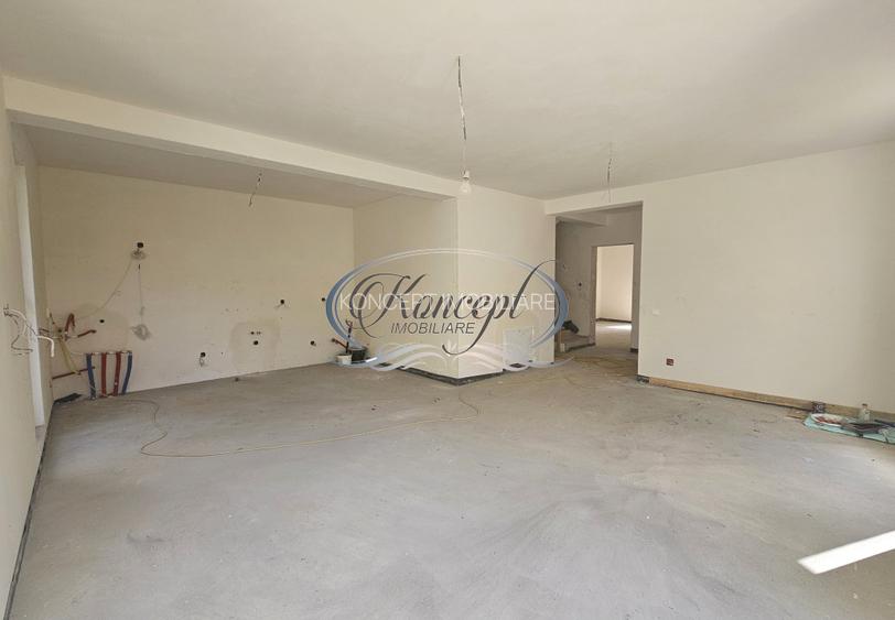 Casa cu terasa si curte mare, atmosfera rurala aproape de oras - 8