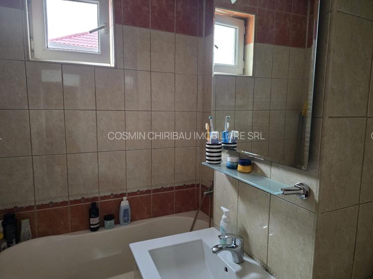 LOC. RACACIUNI,  APARTAMENT 3 CAMERE - 19