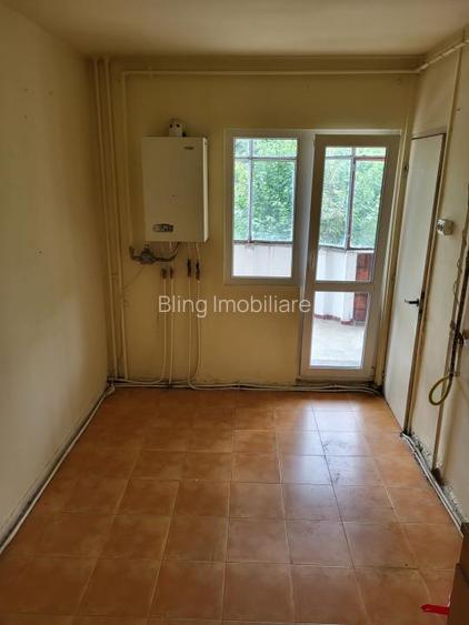 Apartament 2 camere decomandate, Zona Plopilor - 3