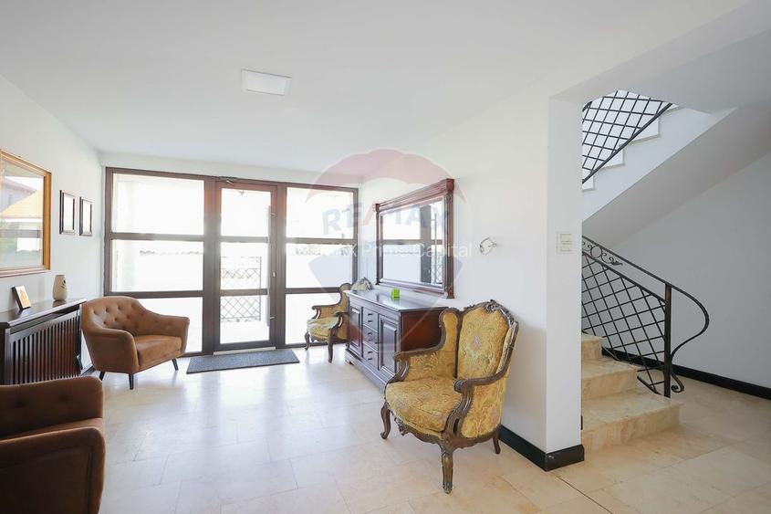 De vânzare Casă/Pensiune în zona Nufărul - Sânmartin - 5