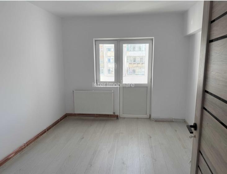 Dacia 2 camere decomandat 162124 - 2