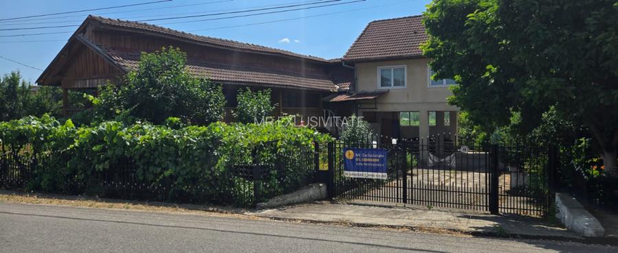 Casa / Pensiune de vanzare – Balta, Gorj  - 2