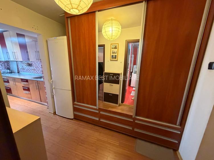 Dristor - Alba Iulia - 5 minute metrou - 10