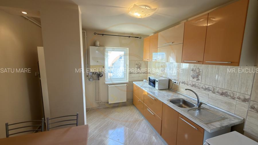 Apartament 3 camere decomandat Etaj IV, MV1 - Str.Titulescu 16 - Carei - 2