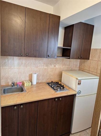 Garsoniera Nicolina 1, mobilata complet, renovata recent, libera - 3