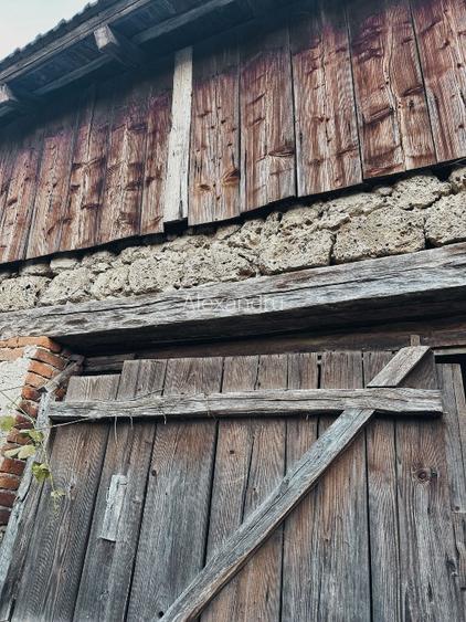 Casa de vanzare la sosea in Girbovat, langa Bozovici, 5 camere - 11