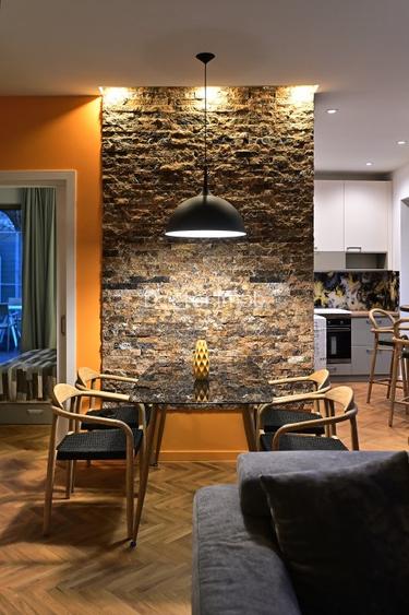 Rafinament, liniște și spațiu exterior privat în centrul Bucureștiului - 14