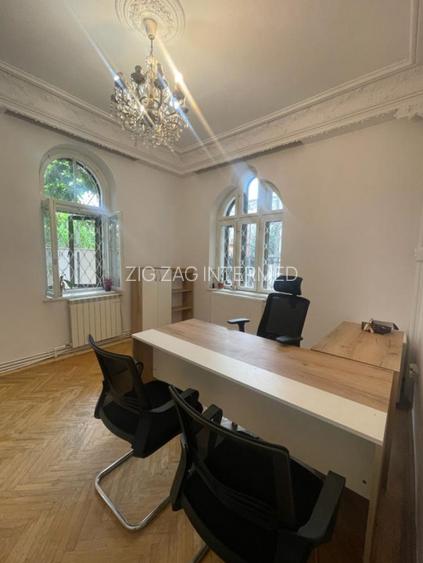 Tomis II , casa IDEAL BIROURI, 3 camere, curte proprie 100 mp. - 8