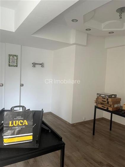 Spatiu birouri 6  camere, Piata Romana - 3