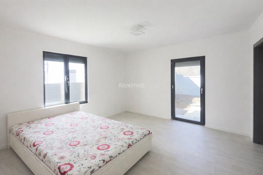 Vând casa individuala zona Lipovei - 3