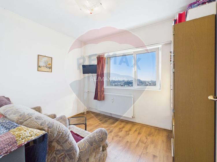 De vanzare | Apartament 4 camere pe Stefan cel Mare, Bucuresti - 2