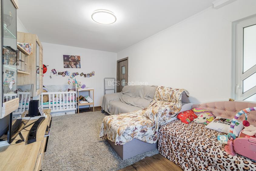 Vanzare apartament 3 camere - centrala proprie - Piata Rahova - 2