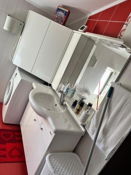 Vând apartament 2 camere  - 6