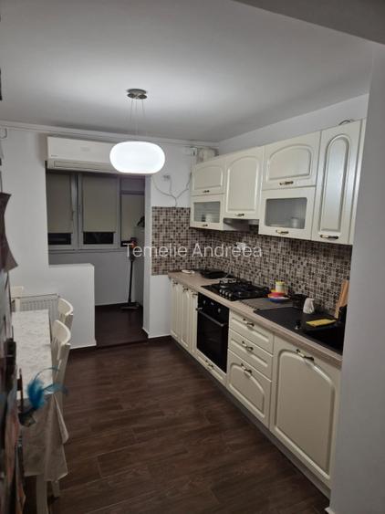 Apartament 3 camere mutare imediata - 7