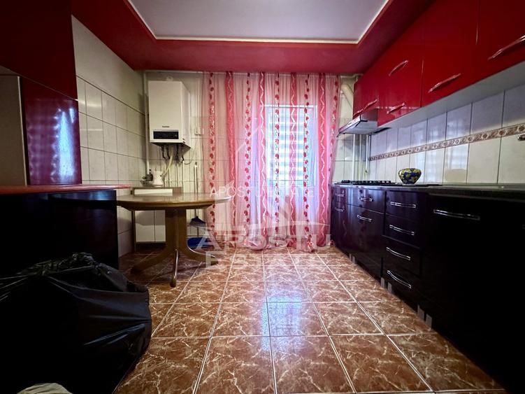 Apartament 3 camere, decomandat, etaj 2, zona Sagului - 5