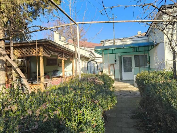 Ultracentral Teatru M.Filotti 8cam=269mp utili Teren=577mp - 2