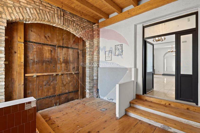 Spațiu comercial de închiriat DESTINAȚII MULTIPLE – zona Aradul Nou - 11