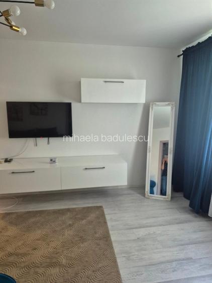 Inchiriez apartament 3 camere tomis nord ,strada Badea Cartan - 2