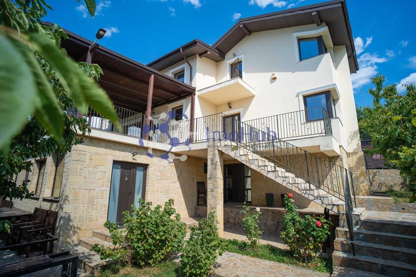 VILA CU PRIVELISTE PANORAMICA, Bucium, Iasi,  806mp teren - 30