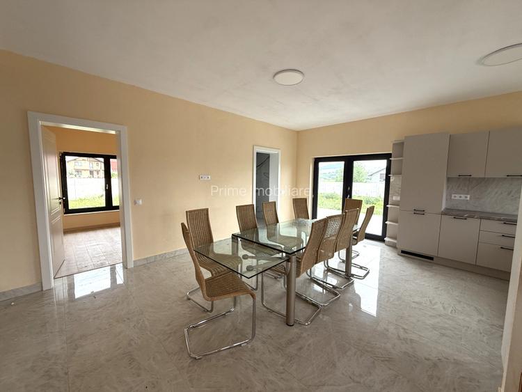 CASA DE INCHIRIAT CU 4 CAMERE | ORIZONT | 90 MP UTILI | 1100 TEREN - 8