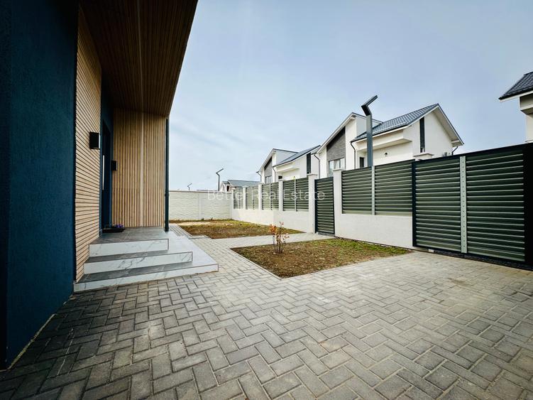 Casă de vânzare individuală - 5 camere | Berceni Ilfov | teren 386mp | Bd. 1 Mai - 5