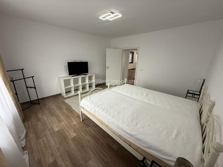 Giroc Central | Casă renovată 2025 | Teren până la 2000 mp | Locație excelentă - 22