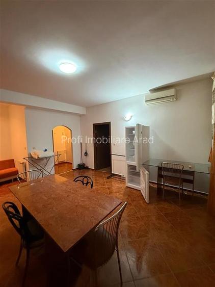 Inchiriez apartament 2 camere cu loc de parcare inclus, Ared Uta - 10
