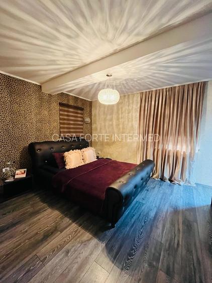 VILĂ TIP DUPLEX – PALAZU MARE VEDERE LA LAC 225000 € - 41