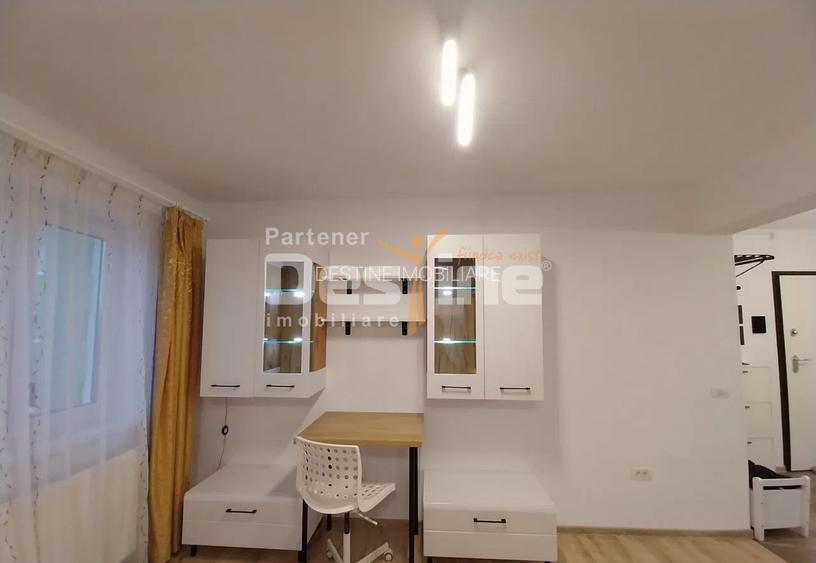 Studio la etaj intermediar,  pet friendly,  boxa, situat in cartierul Tractorul - 4