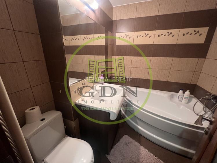 Apartament 4 camere, decomandat, 90mp, cartier 1 Mai, zona Sara - 11