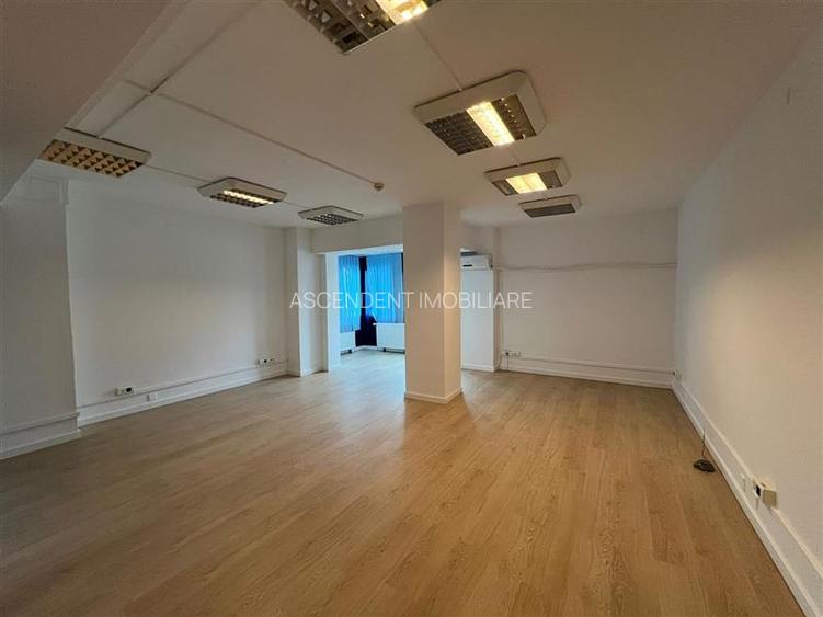 Spatiu de birouri renovat, Centrul Civic, Brasov - 24