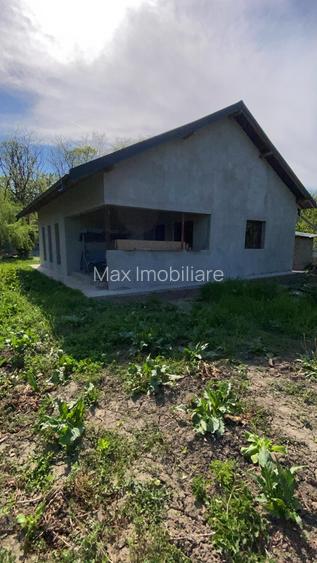 Casă de vânzare – comuna Berceni, la 12 km de Ploiești - 4