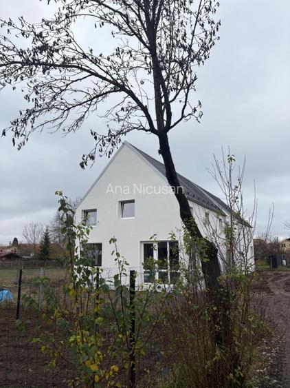 Case tip Duplex de vanzare P+1E ,127mp ,Strada Gradinarilor - 12