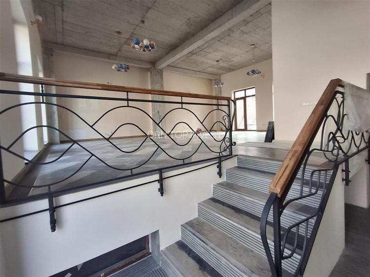 Spatiu comercial 90 mp cu terasa  zona Centrala - 4