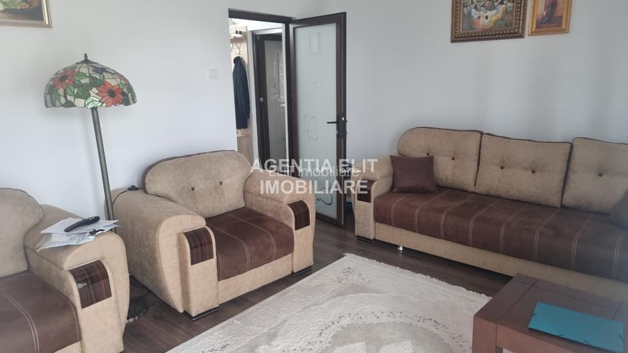 Apartament 3 camere, zona Bucovina - 2