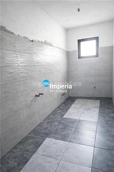 Vilă cu garaj 235mp, Nicolina, 1000 teren, acces asfaltat, locație exc - 9