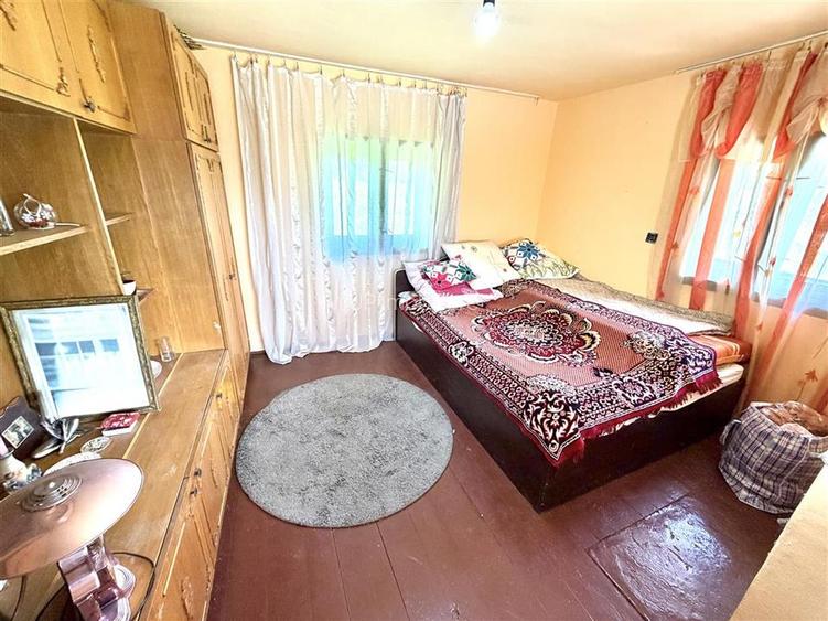 CASA DE VANZRE | 4 CAMERE | 978 MP TEREN | ROSIA | BIHOR | - 12