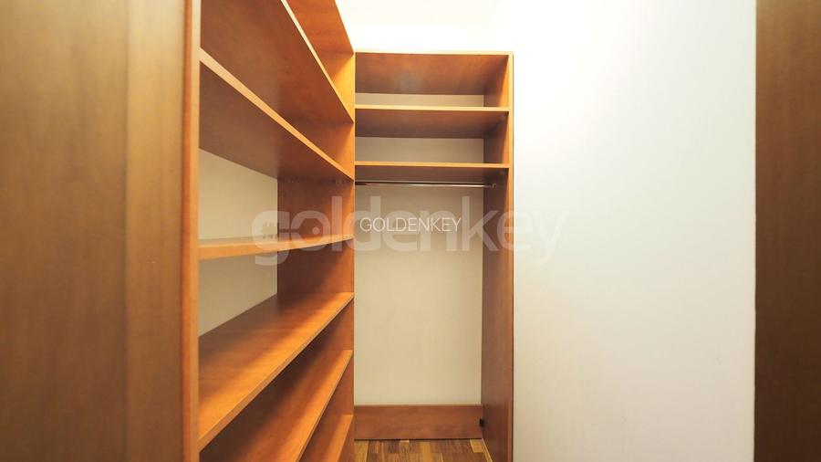 Vila cocheta in cartier rezidential cu piscina comuna, garaj - 18