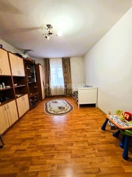 Podul de Fier-Profesor Paul-2 Camere Decomandat-bloc 82' - 10