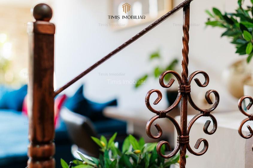 Apartament pe 2 niveluri I 3 cam & 2 băi, in P-ța Unirii  - Comision 0% - 20