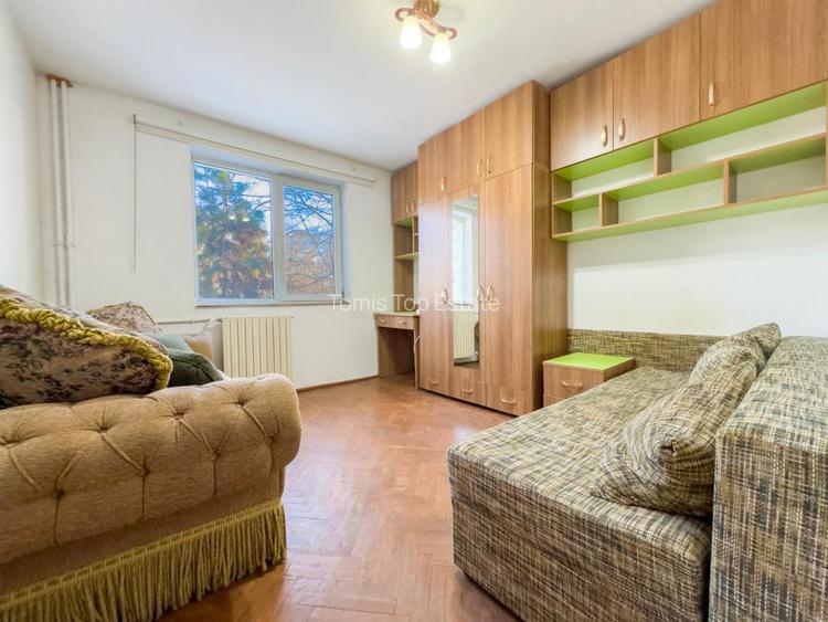 Apartament de vânzare cu 4 camere in Tomis Nord, Vedere parc, etaj 1 - 2