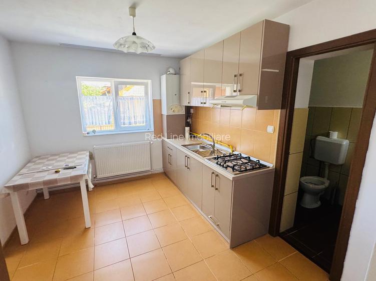 Casă de închiriat - modernizata- Centrala termica pe gaz– Zona Aluniș - 3