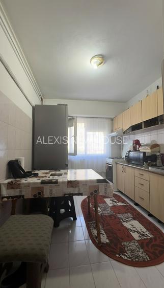 Apartament 3 camere decomandat de vânzare – Inel 2 - 4