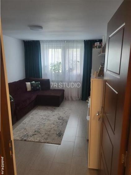 Vanzare apartament 4 camere Tei, complet renovat si mobilat - 7