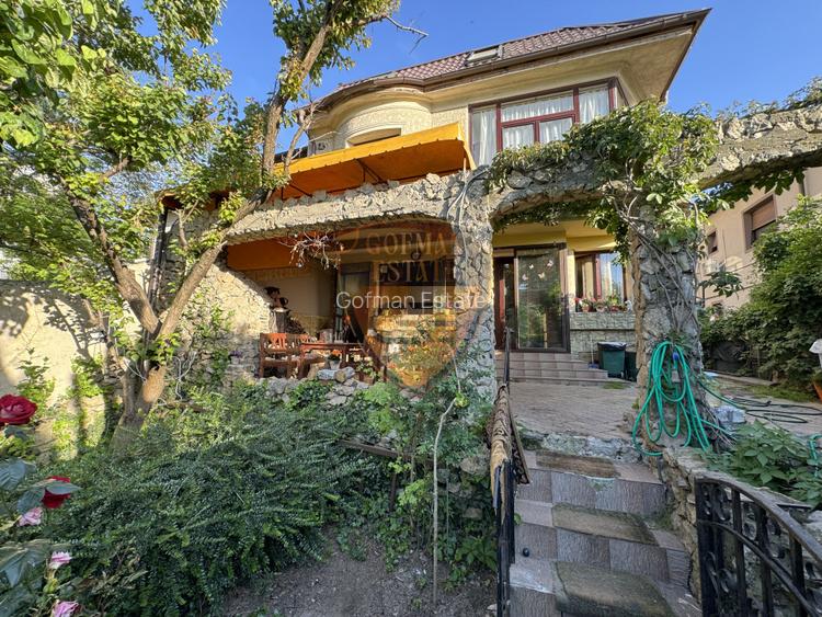 Faleza Nord, Casa 340mp, teren 477mp Plata esalonata in 2 ani Avans 50% - 5